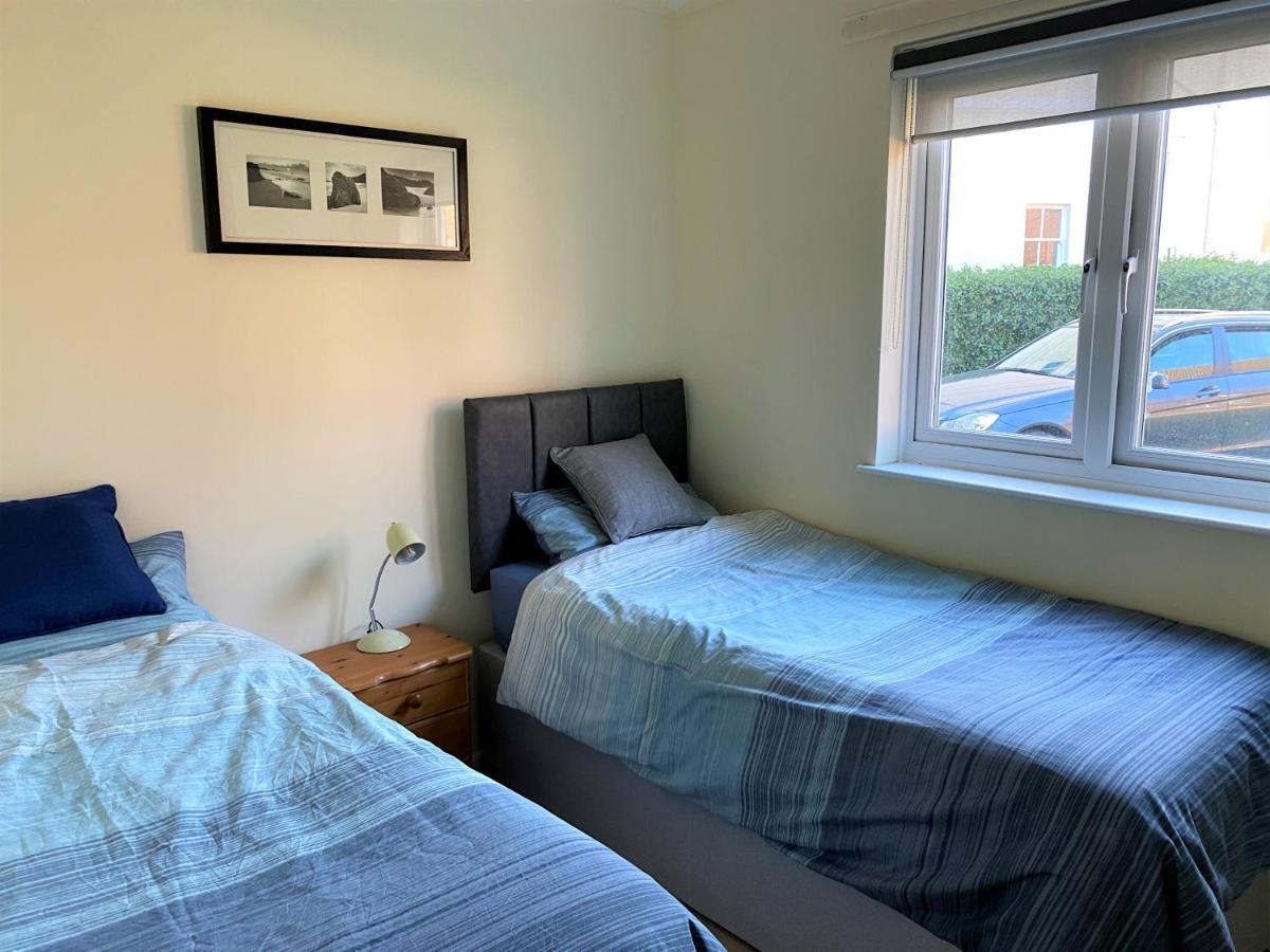 Luxury Suntrap In Private Complex St Leonards Apartment Hastings Bagian luar foto